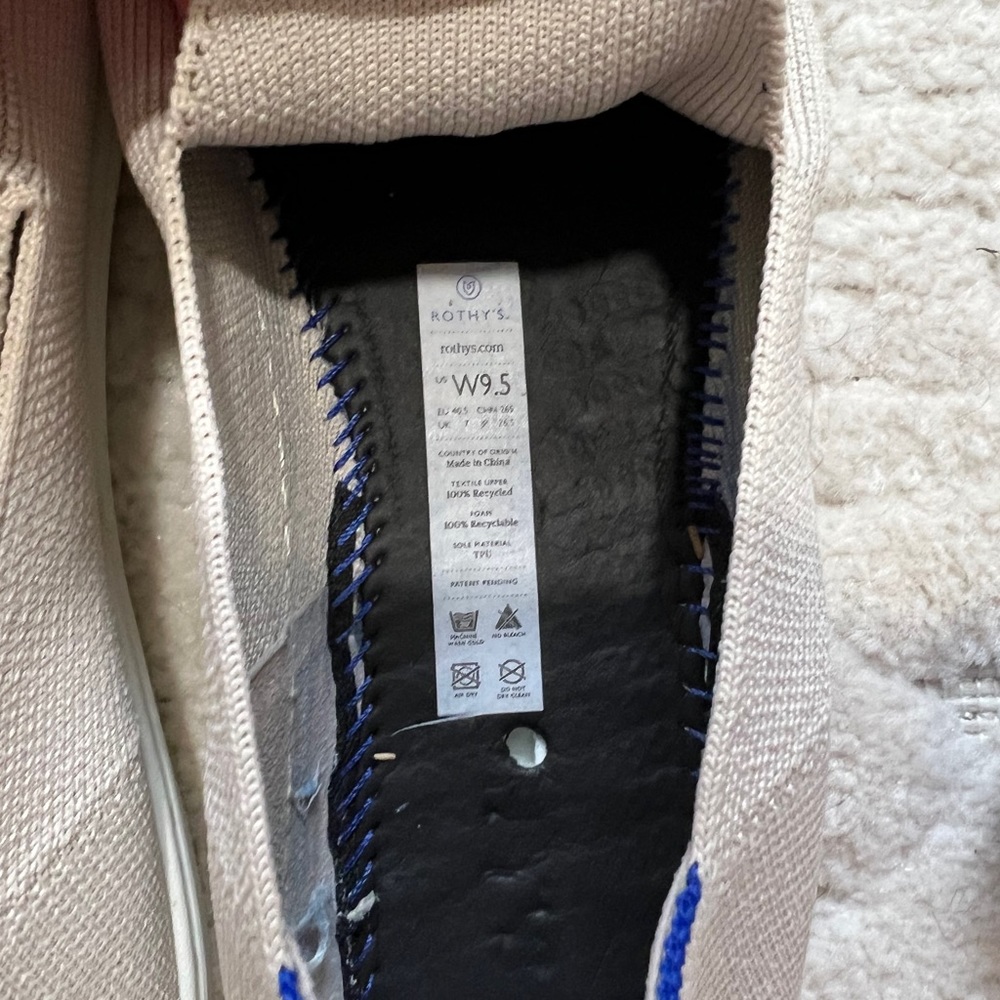 Sand Rothy’s sneakers size 9.5 - Picture 3 of 3